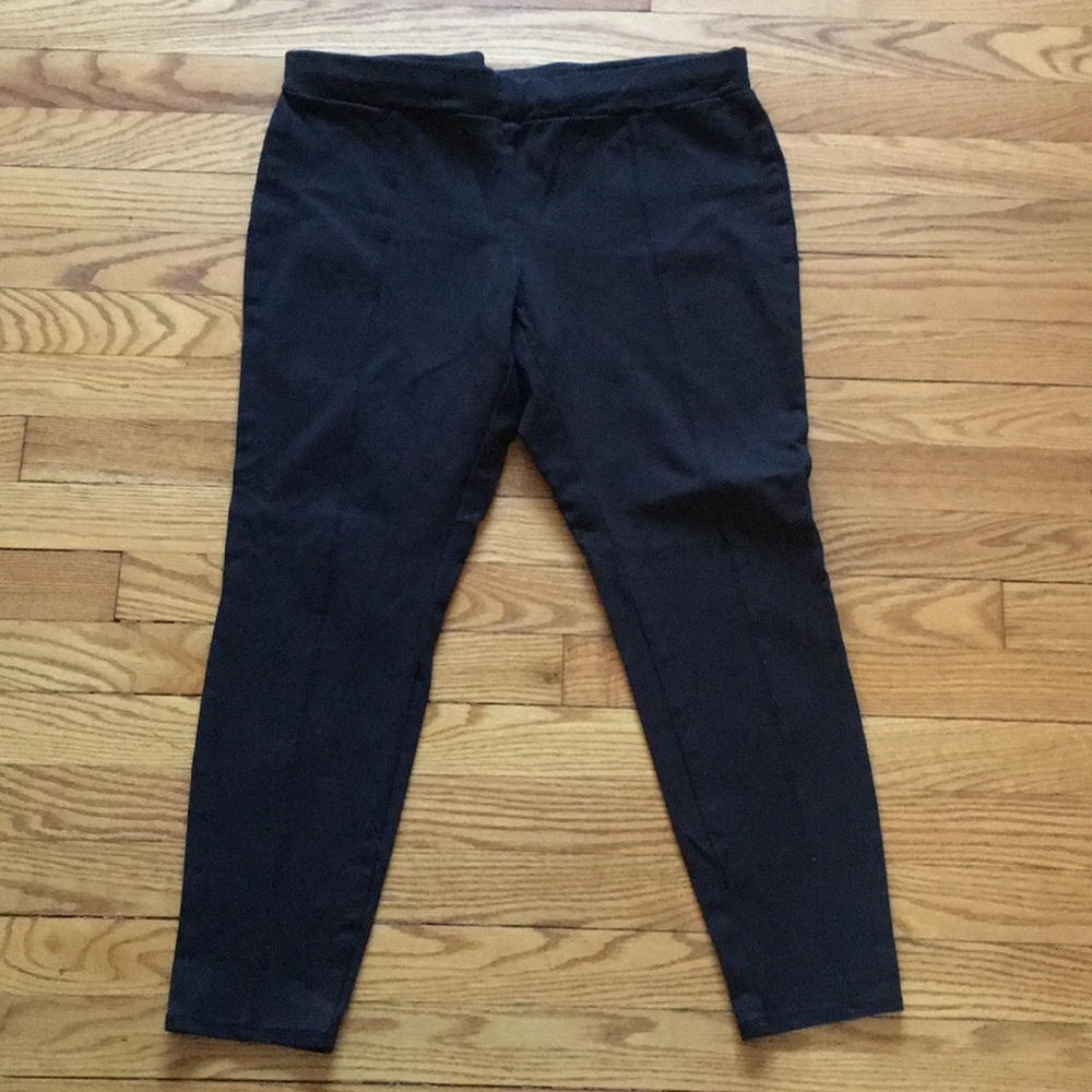 Faded Glory Capris Leggings - L